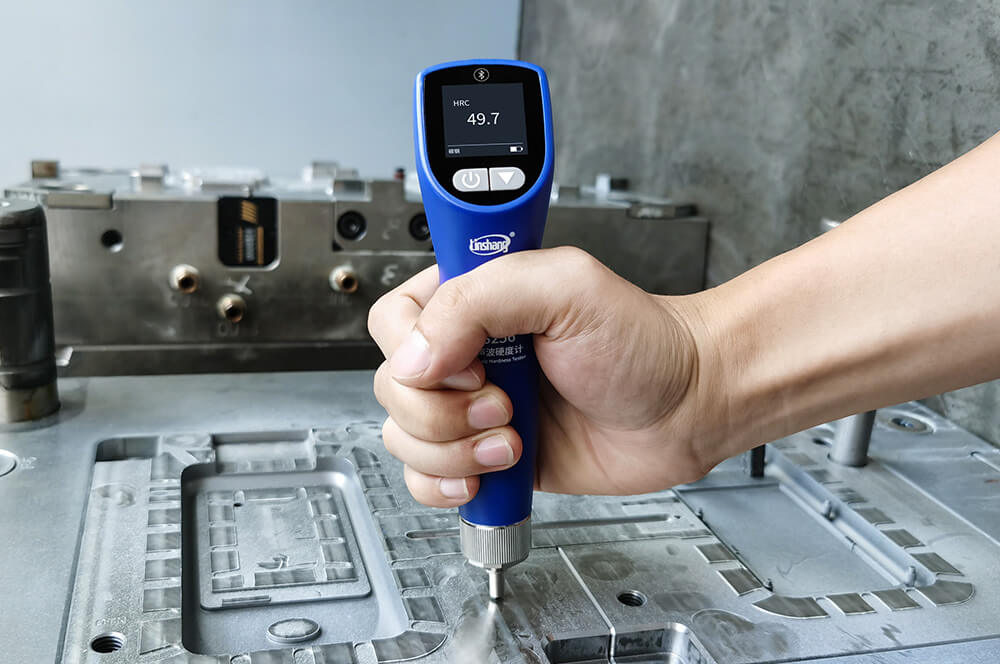 ls256超声波硬度计测量模具钢硬度