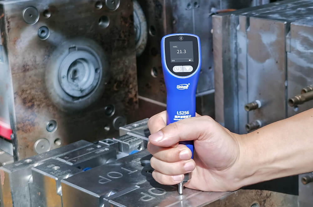 ls256超声波硬度计现场测量模具钢硬度